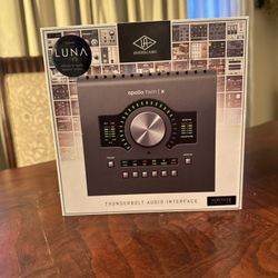 https://offerup.com/redirect/?o=Ti5NaW50 Universal Audio Apollo Twin X Thunderbolt DUO Core Heritage Edition