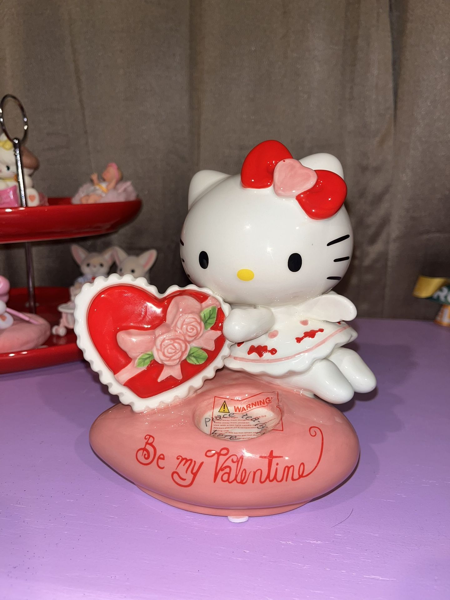 Hello Kitty Valentine’s Day Candle Holder