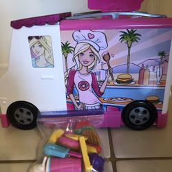 Barbie Food Truck And Barbie Vet