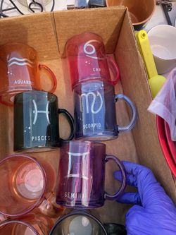 Signal zodiacal cups