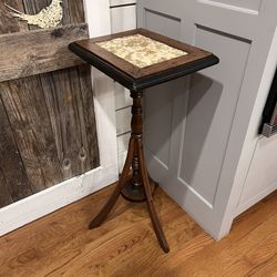 Reconditioned Vintage Victorian Farmhouse Side Table