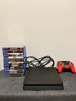 PS4, 2 Controllers, 17 Games