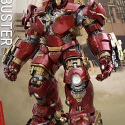 Hot Toys Deluxe Hulkbuster