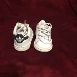 Throwback 2005 Stan Baby Adidas Sneakers Size 3