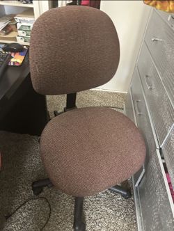 Office chair works great pink