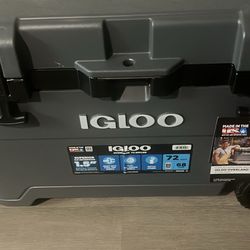 Igloo Cooler 72qt Overland 