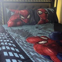 *Moving Sale* LED Light Bed