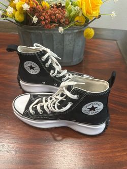 Converse Run Star Hike Platform High Top Sneakers Black/White/Gum Men’s 5.5 / Women’s 7