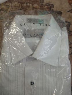 Mens Med. White tuxedo shirt