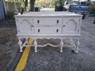 "CREDENZA"