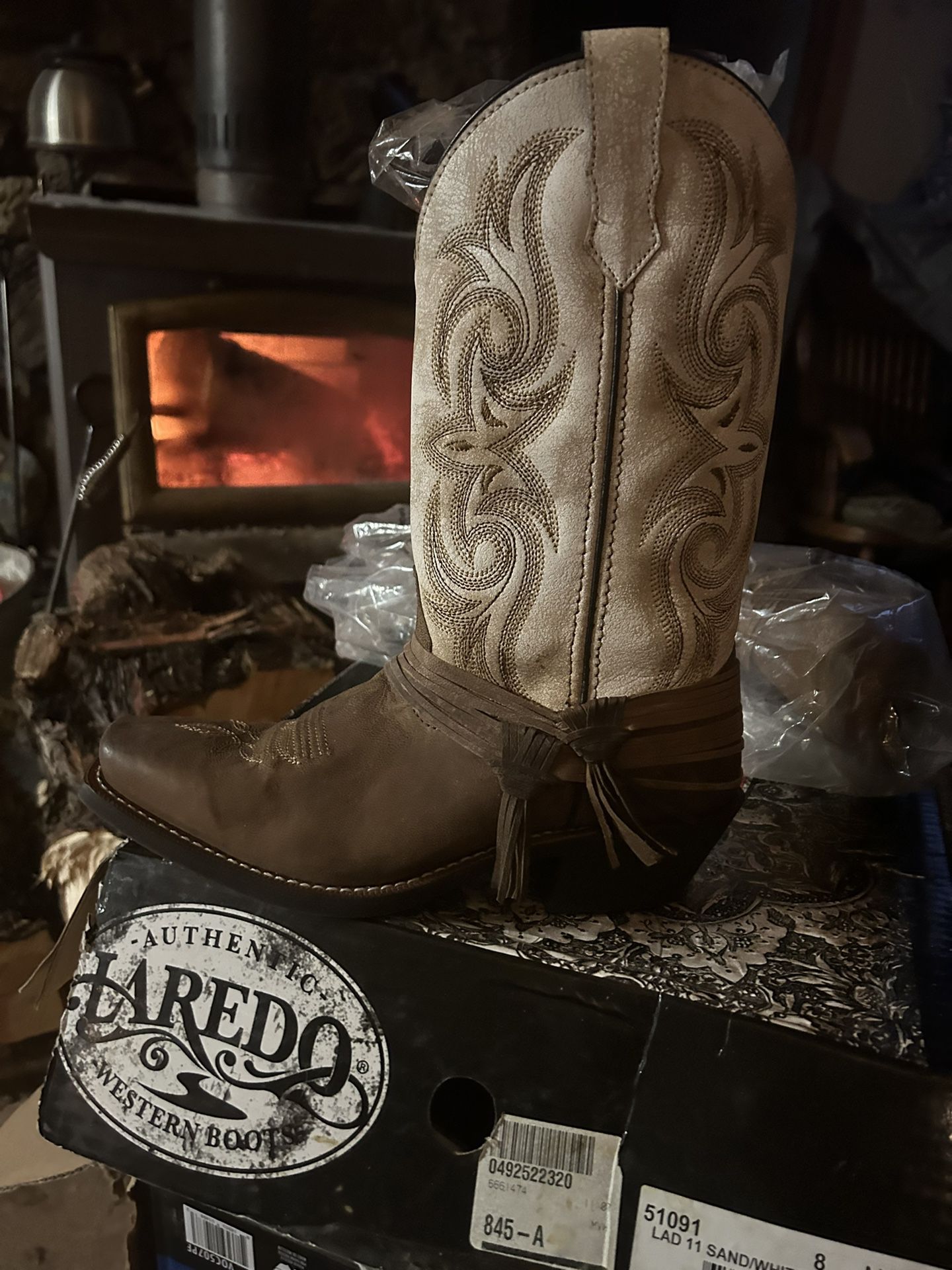 western Pair New Boots 