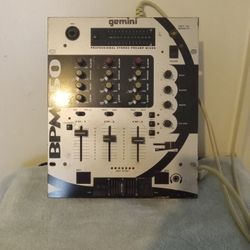 Gemini BPM 250 DJ Mixer