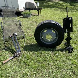 RV ACCESSORIES 