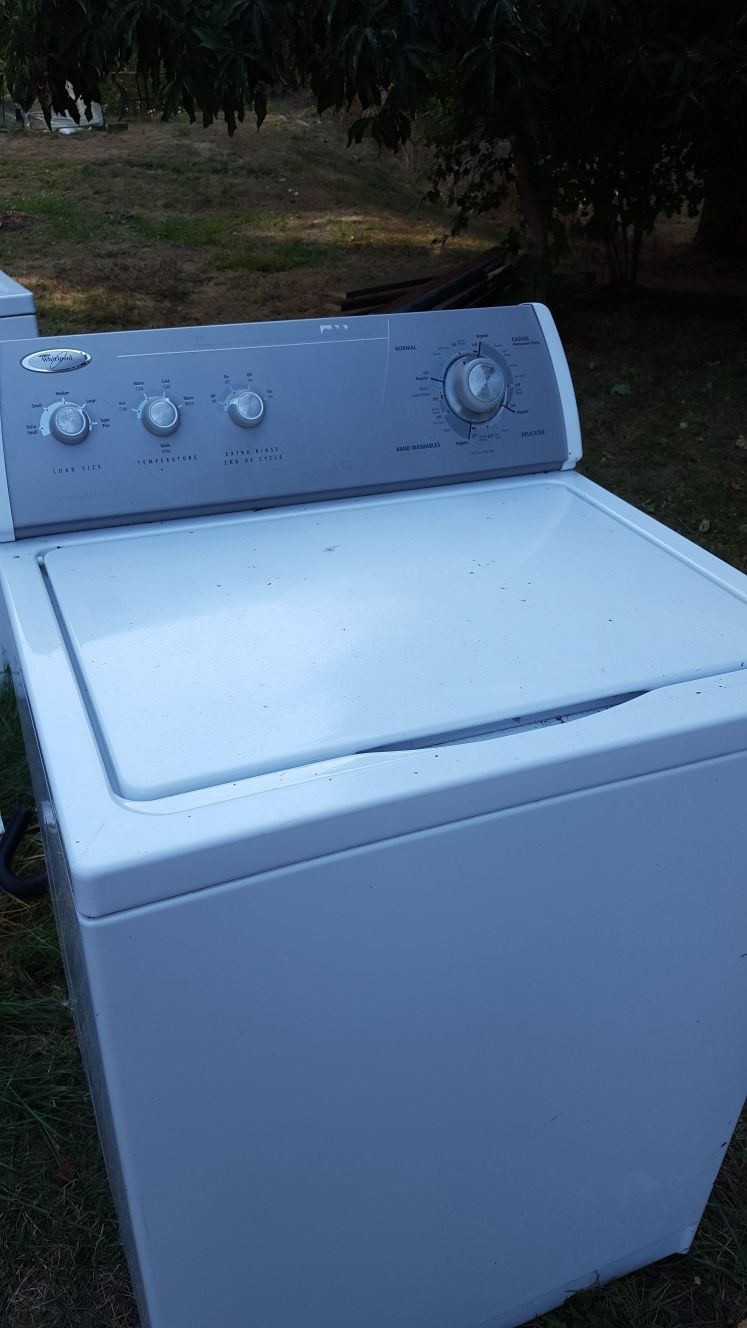 Whirlpool Super Capacity Washer & Dryer