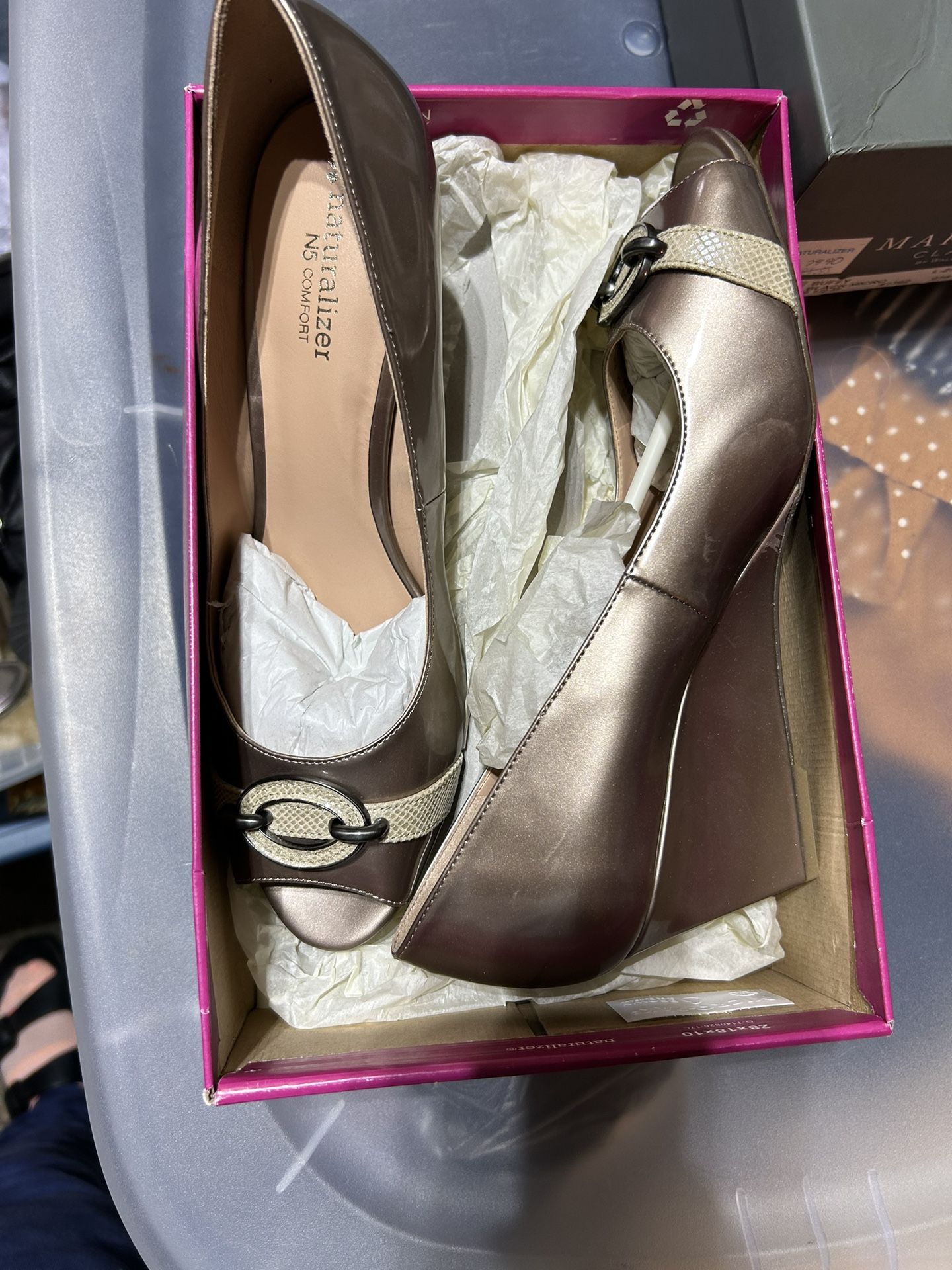 Naturalizer size 9