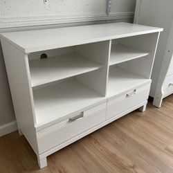 TV Stand/Media Center 