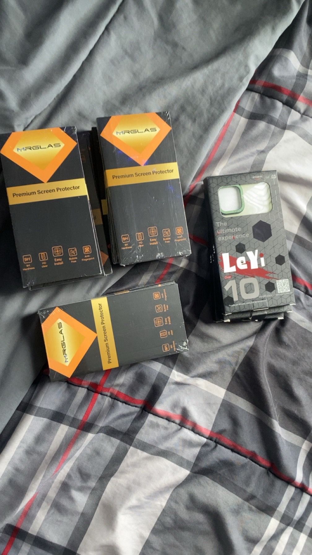 iPhone 11 Cases + iPhone 12 Screen Protectors CHEAP