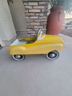 Peddle Car