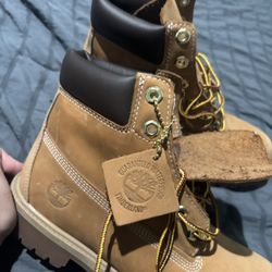 Size 7 Timberlands 