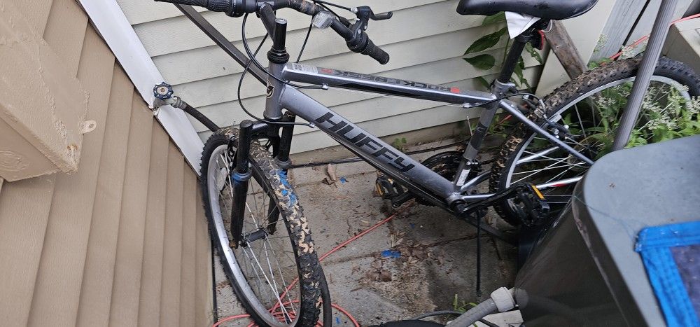 Huffy 24" Rock Creek Mountain Bike, Fits Riders 4'8" - 5'8", Gray, Adult, Men's