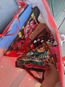 Free variety celebration gets bags