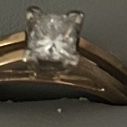 Princess Cut Diamond Ring