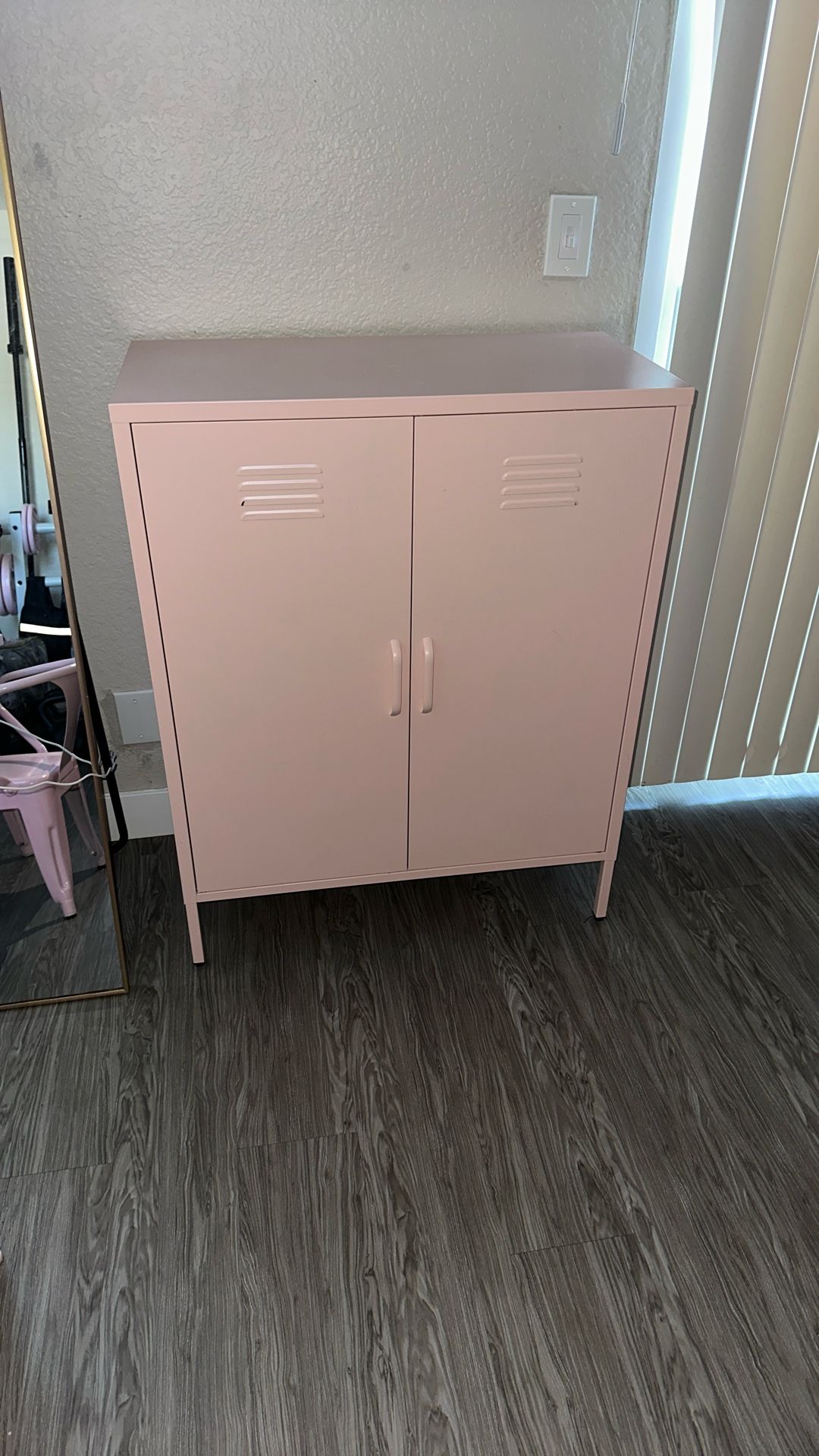 Locker Pink