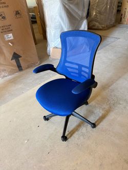 Blue Mesh Back Office Chair with Flip-Up Arms
