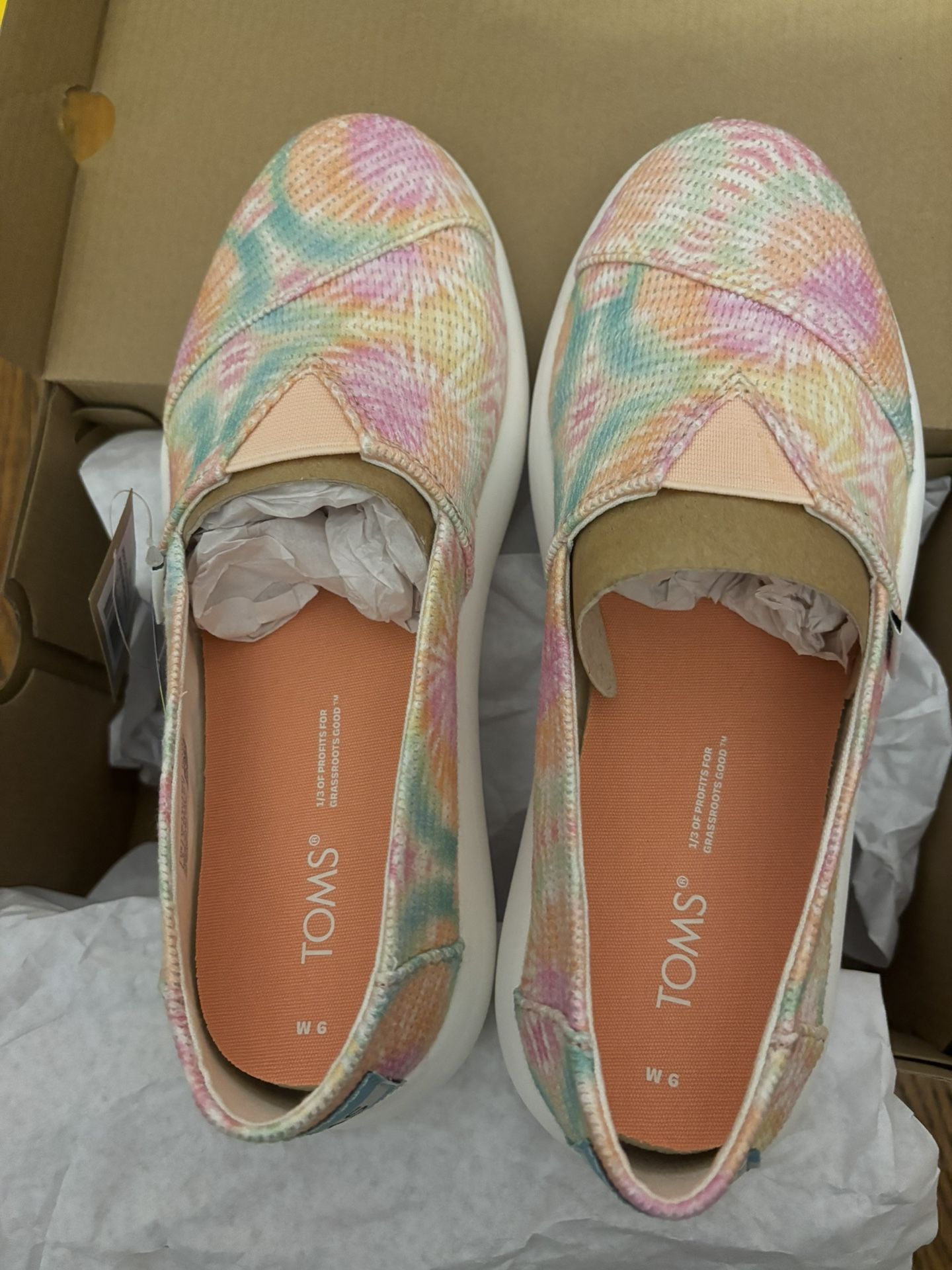 TOMS Crochet Pink Flats for Women