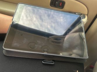 Apple iPad 10th Generation 64GB Wi-Fi – Like New + Case