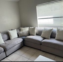 Sectional sofa