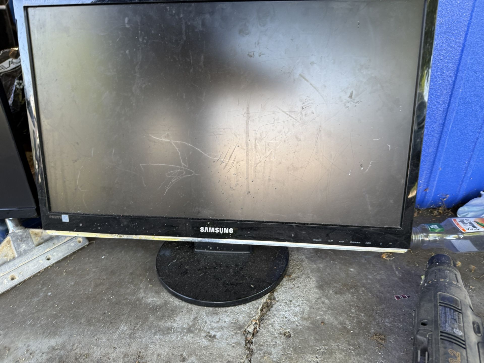 Samsung LCD Screen