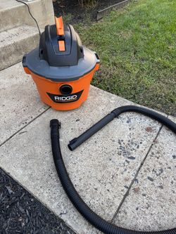 Ridgid 9 Gallon Wet/Dry Vacuum