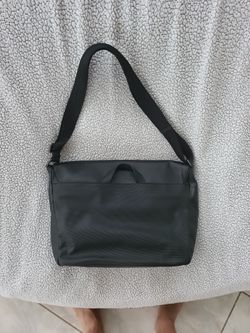 Brand New!!! Original Calvin Klein Messenger Bag
