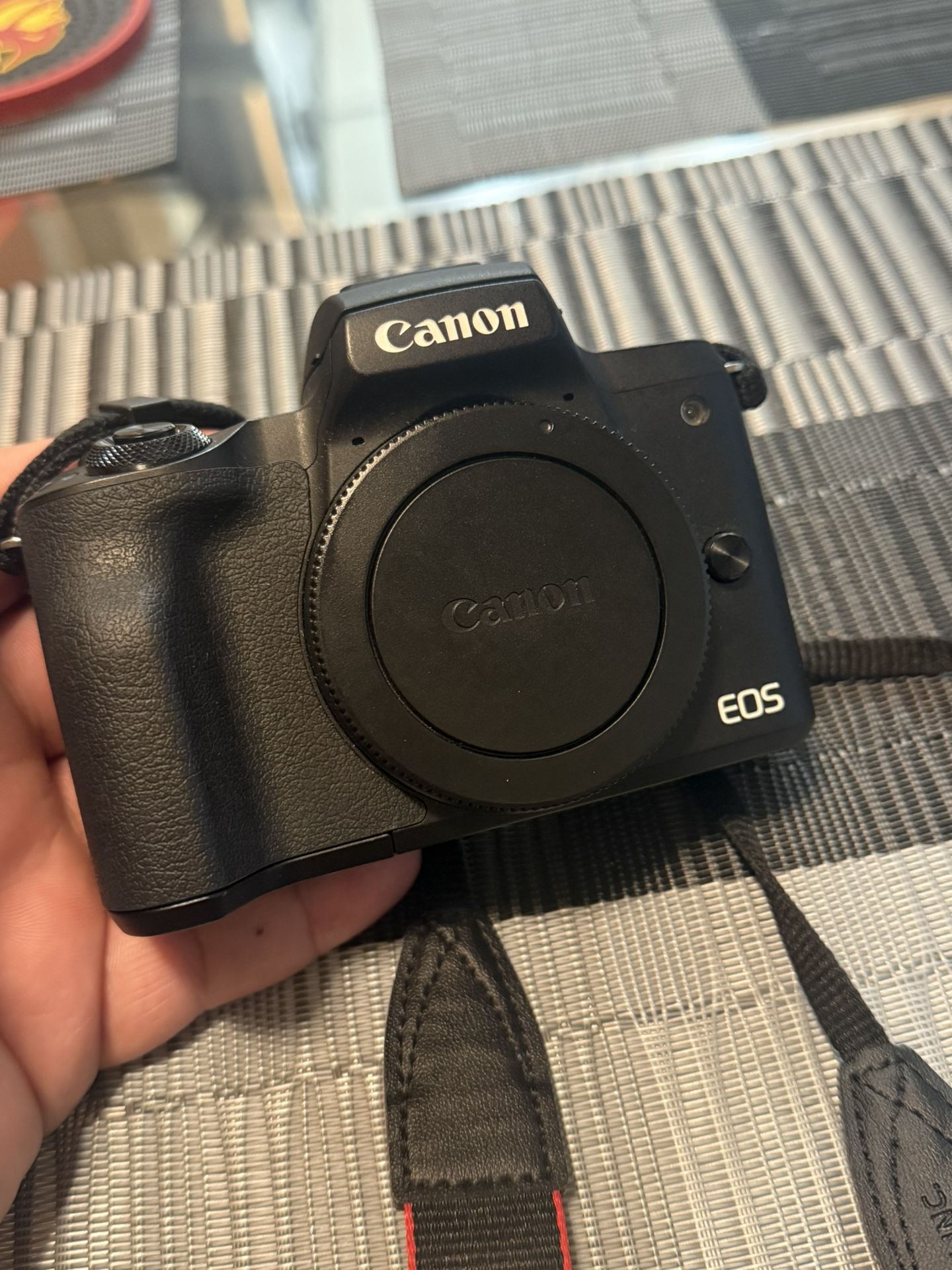Canon EOS M50 Mirrorless Camera, EF-M15-45mm Lens, Carrying Bag,5 Batteries, 128GB Ulta Plus SD Card