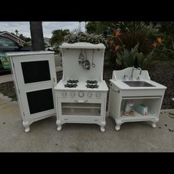 Kids Kitchen Set, Pottery barn