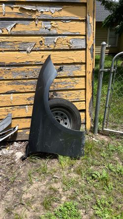 2024-2026 Ford Mustang Fender RH OEM