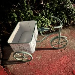 Garden Plant Holder