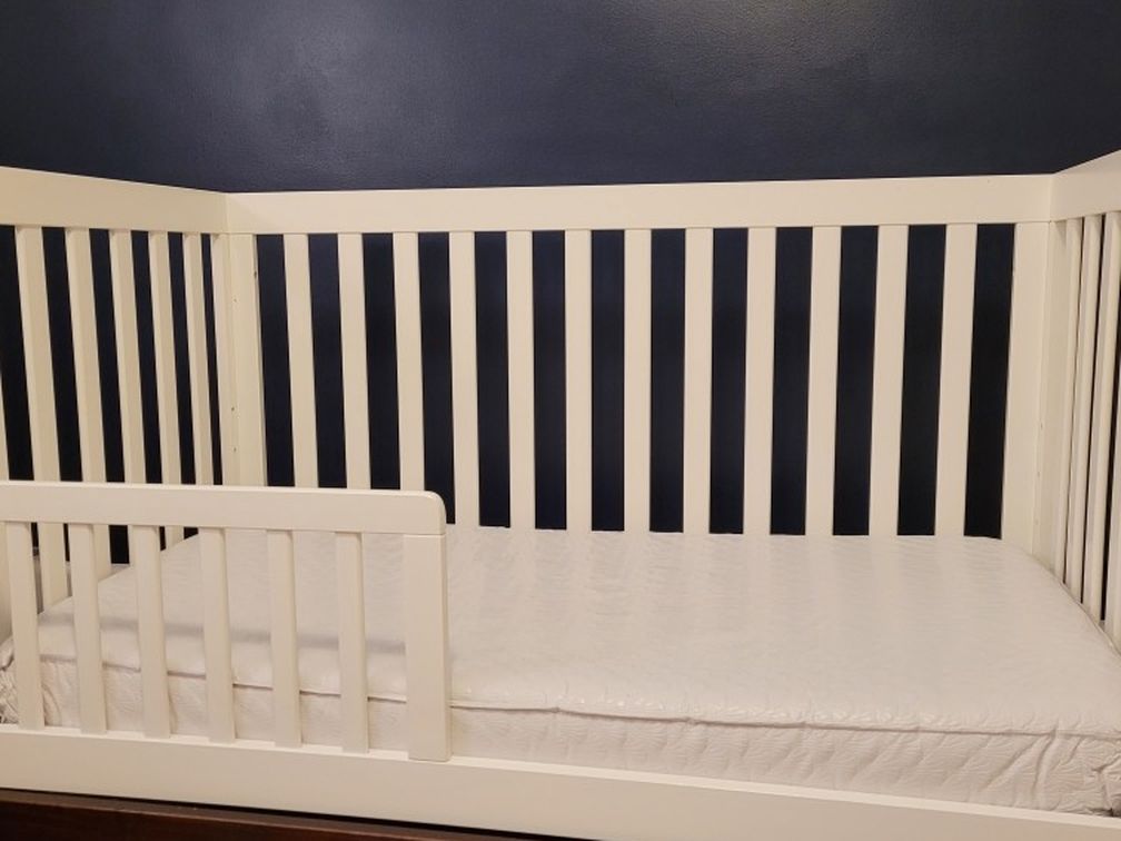 Modern Crib and Dresser