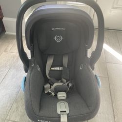 UPPABaby Car Seat + Base