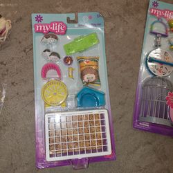 "MY LIFE" Doll ACCESSORIES. Guinea Pig & Hedgehog PET Set