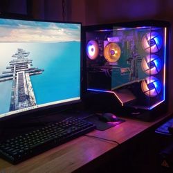 Full Gaming PC Setup: Samsung 32' Curved 4k Monitor, Gaming PC, Cyberpower keyboard, and CyberPowerPC mouse