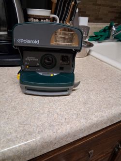 Polaroid 600 express