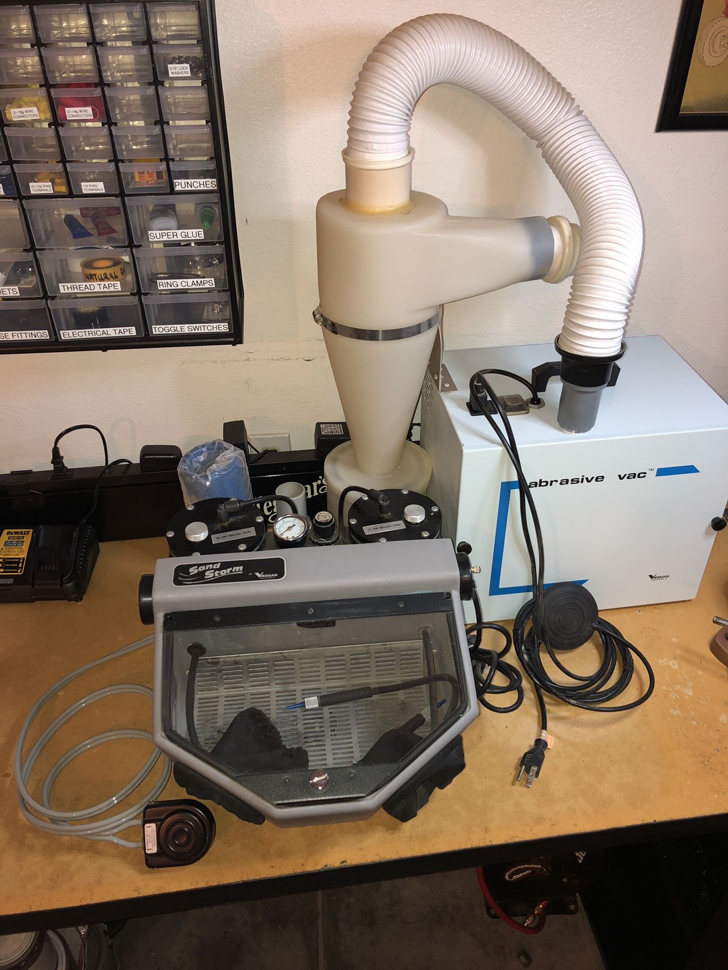 Vaniman Sand Storm Sandblaster With Abrasive Vacuum