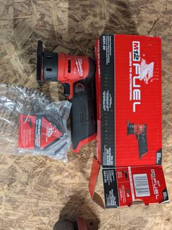 Milwaukee
M12 FUEL 12-Volt Lithium-Ion Brushless Cordless Orbital Detail Sander (Tool-Only)