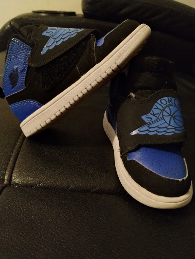 Nike Sky Jordan Hyper Royal Shoes