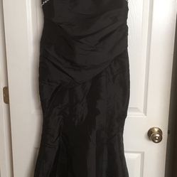 Black Formal Mermaid Dress Size 12