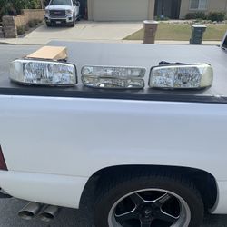 Clear Headlights 