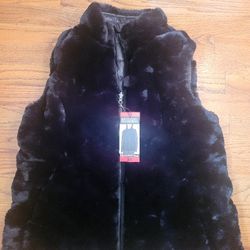 Brand New Nicole Miller Women's Black Reversible Faux Fur Vest