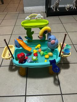 BADIN ANIMAL WATER PARK TOY